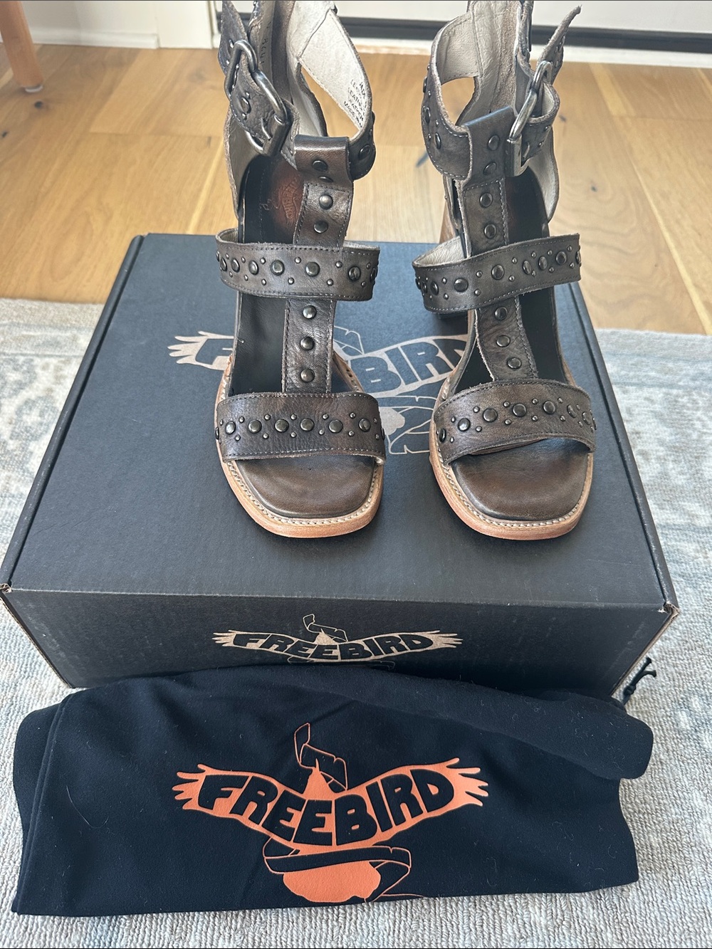 FreeBird Jade leather sandals New in Box